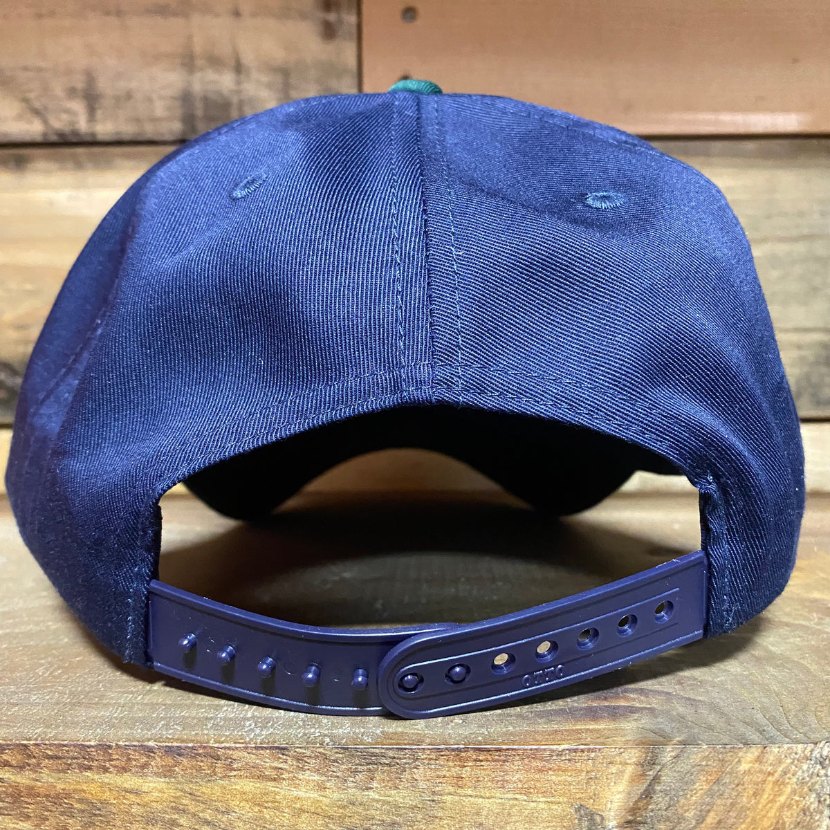 If this hat’s missin’ I’VE gone fishing vintage navy Snapback hat cap custom embroidery