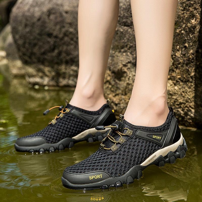 Men's Non-Slip Hiking Climbing Water Sports Shoes Beach Barefoot Surfing Shoes Outdoor River Upstream Quick Dry Barefoot Beach Sneakers Swim Boating Fishing Yoga Gym
